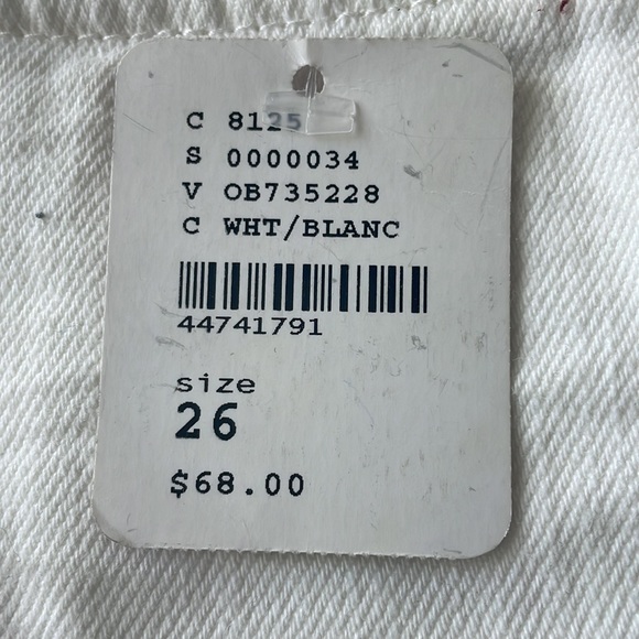 Free People NEVER WORN w/Tags White distressed denim shorts. - Picture 3 of 3